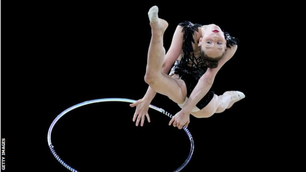 Commonwealth Games: Marfa Ekimova takes rhythmic gymnastics gold